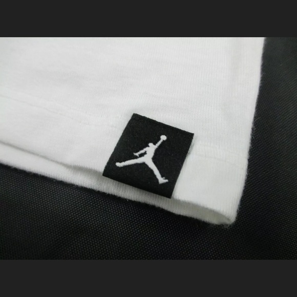 Nike Air Jordan Retro 11 Georgetown T-Shirt - Picture 2 of 7